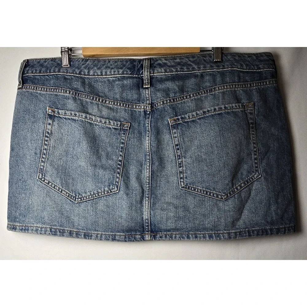 NWT Wild Fable Womens Denim Mini Skirt Sz 18